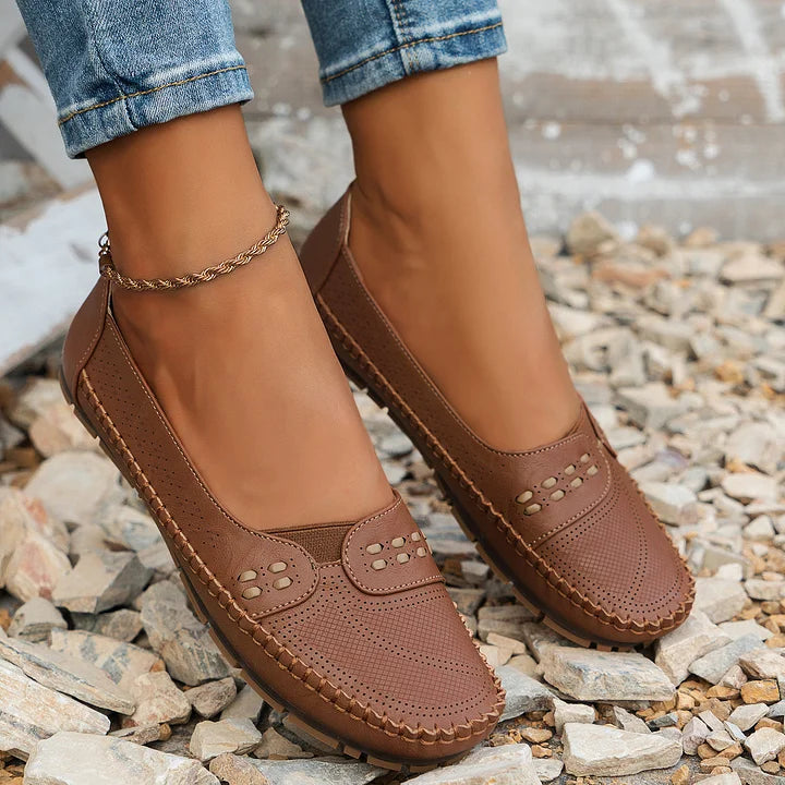 Lennox | Women's Flat Round Toe Slip-On Loafers