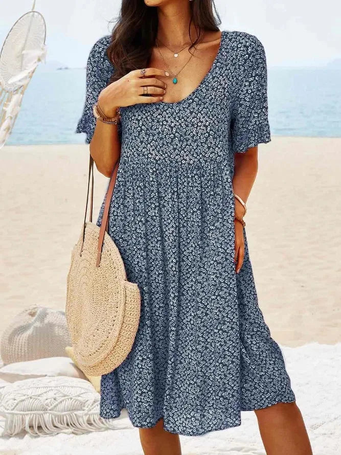 Daisy | Women's Ditsy Floral V-Neck Smock Dress