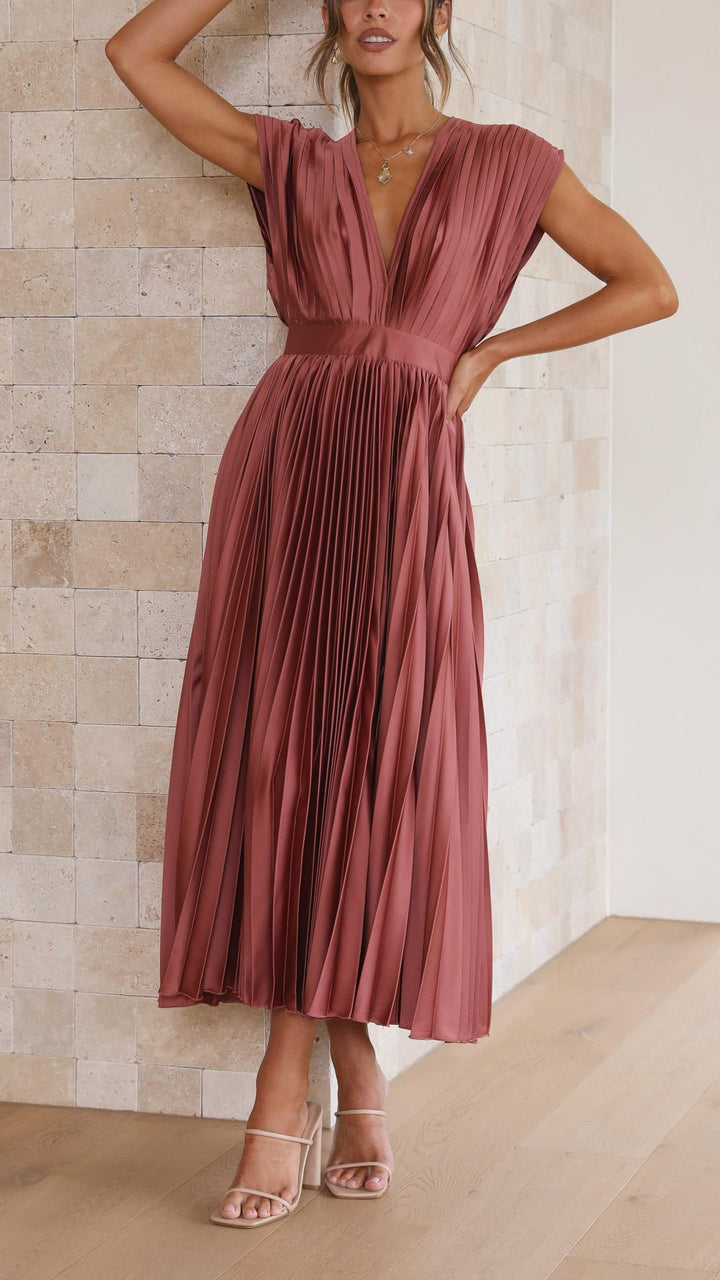 Selene | Women's Pleated V-Neck Maxi Dress