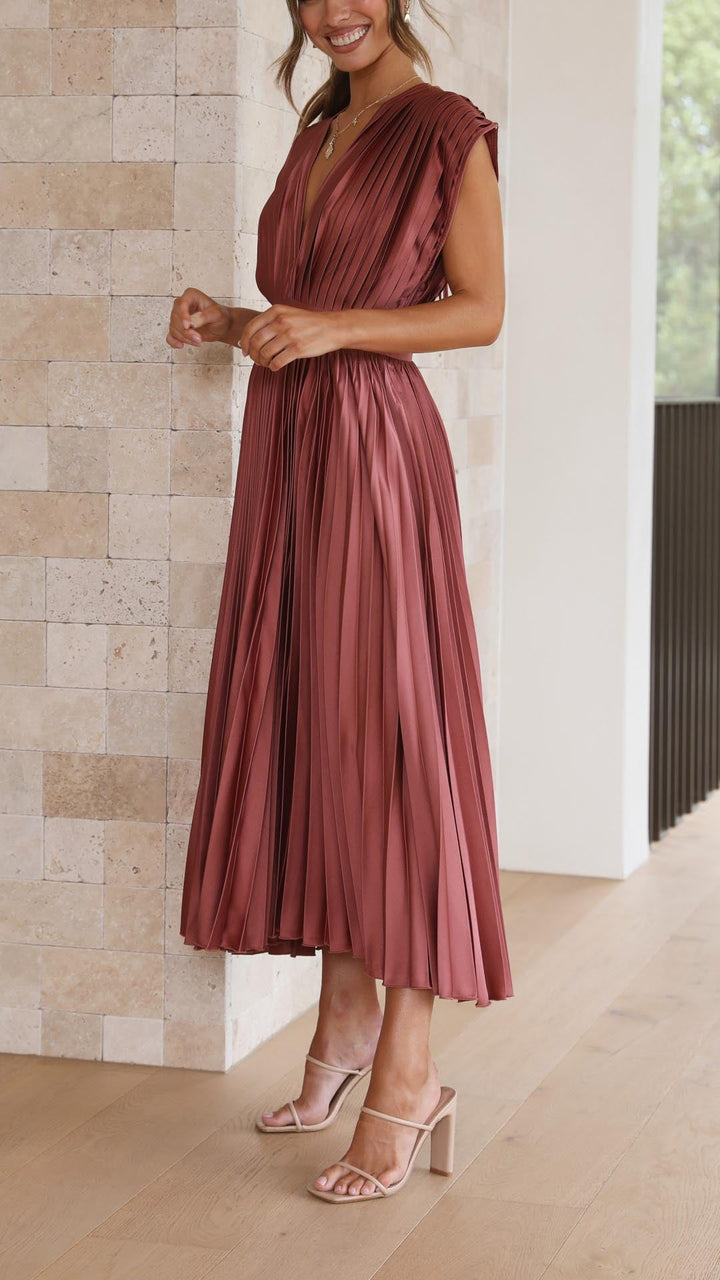 Selene | Women's Pleated V-Neck Maxi Dress